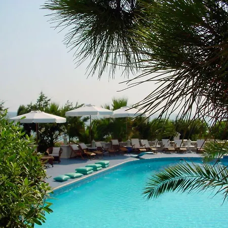 Stella, Aegean Sea Coastline Villa *