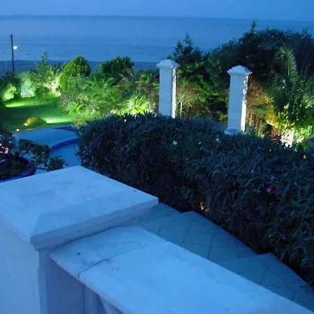 Villa Stella, Aegean Sea Coastline Avlonarion