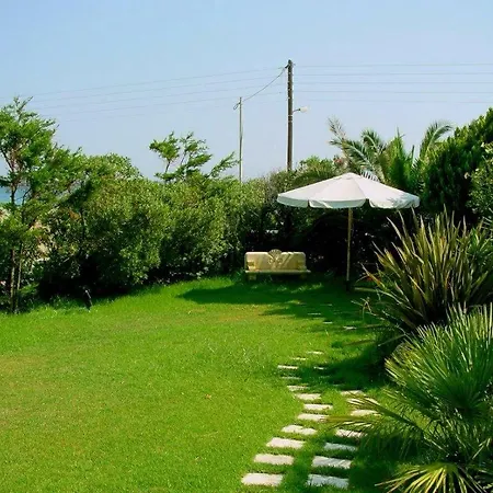 Stella, Aegean Sea Coastline Villa *